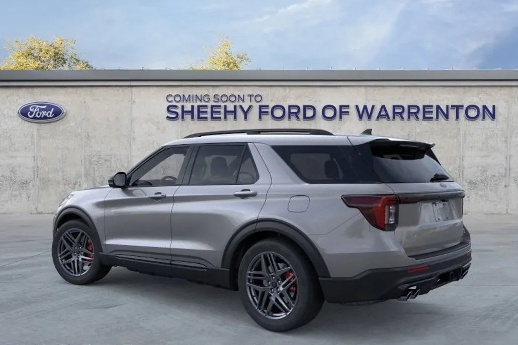 2025 Ford Explorer ST photo 1