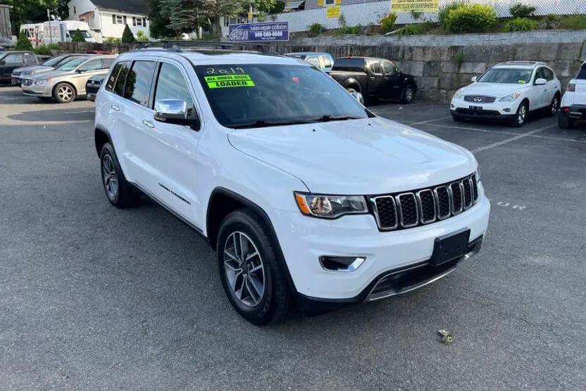 2019 Jeep Grand Cherokee Limited photo 1