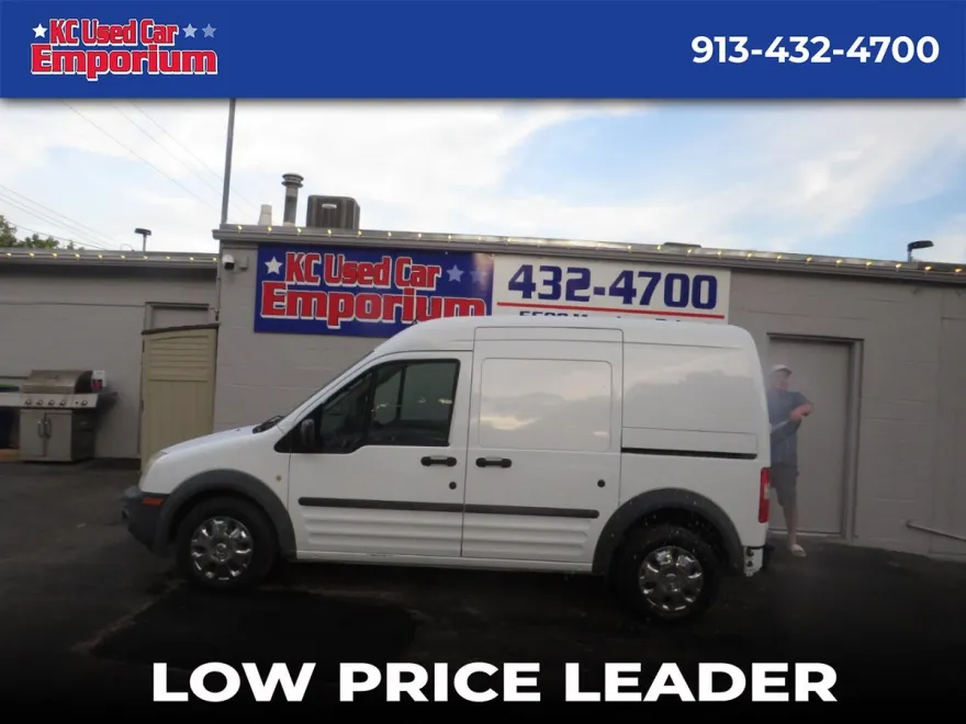 2013 Ford Transit Connect XL photo 1