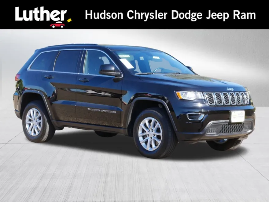 2022 Jeep Cherokee Laredo photo 1