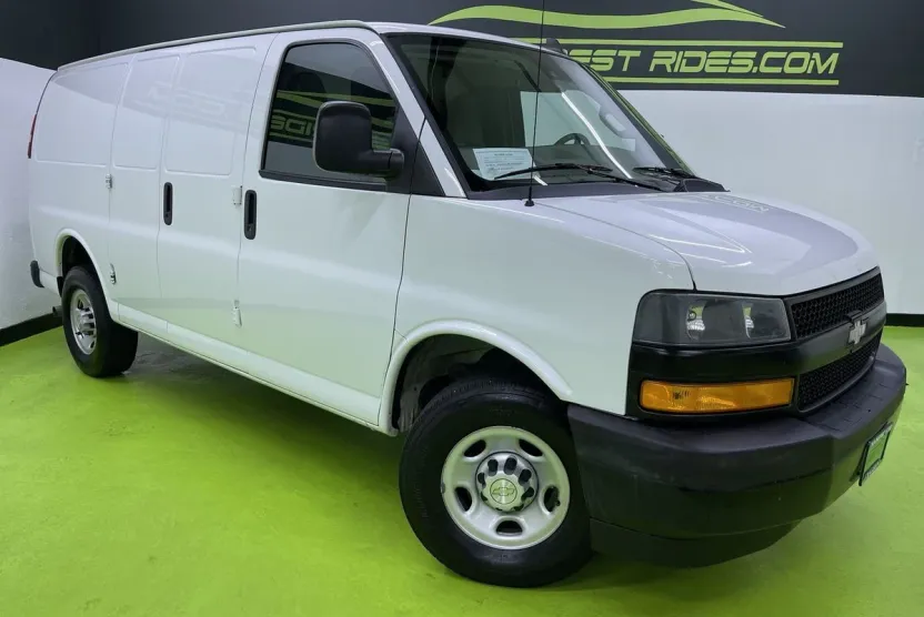 2019 Chevrolet Express 2500 Work Van photo 1
