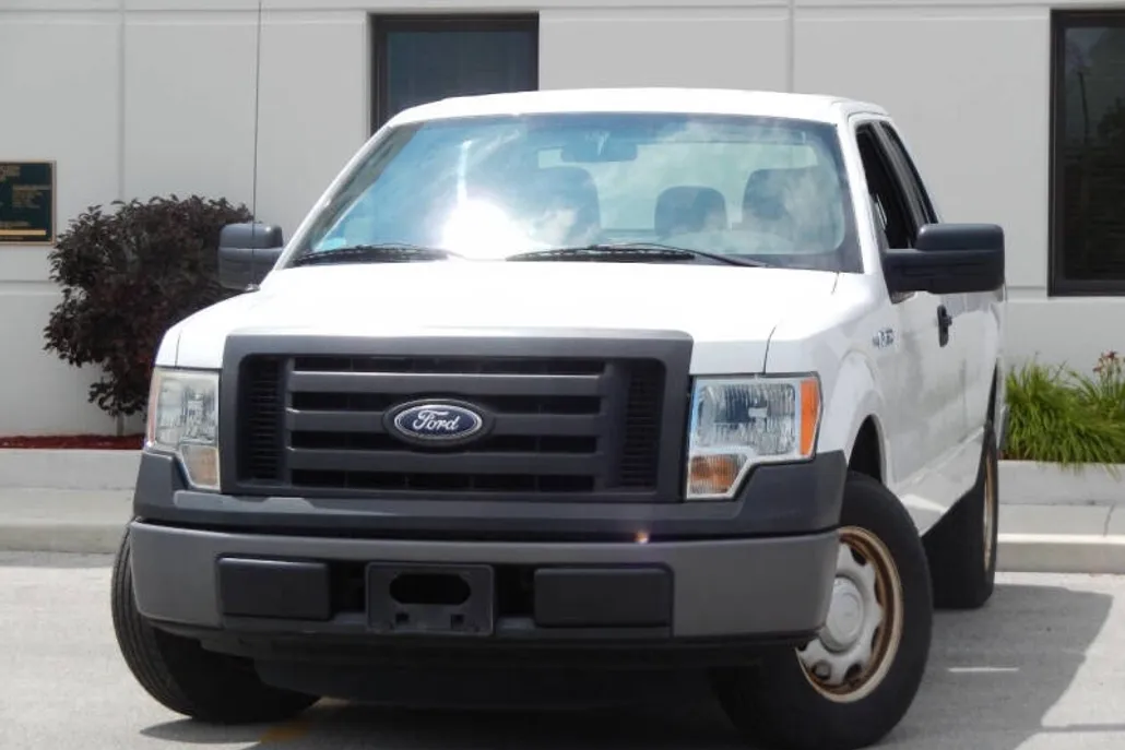 2011 Ford F-150 XL photo 1