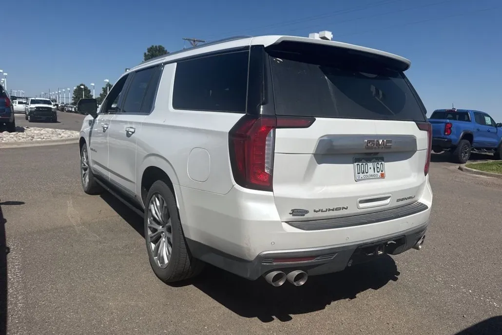 2021 Gmc Yukon XL Denali photo 1