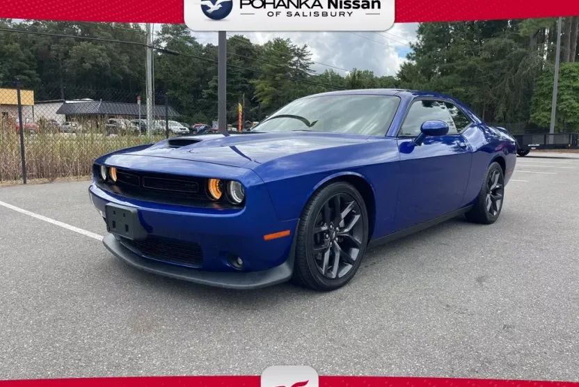2022 Dodge Challenger GT photo 1
