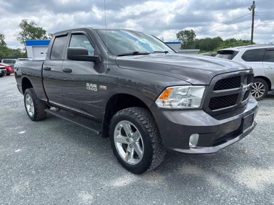 2015 Ram 1500 Tradesman photo 1
