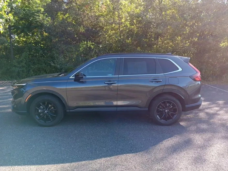 2023 Honda CR-V Hybrid Sport Touring photo 1