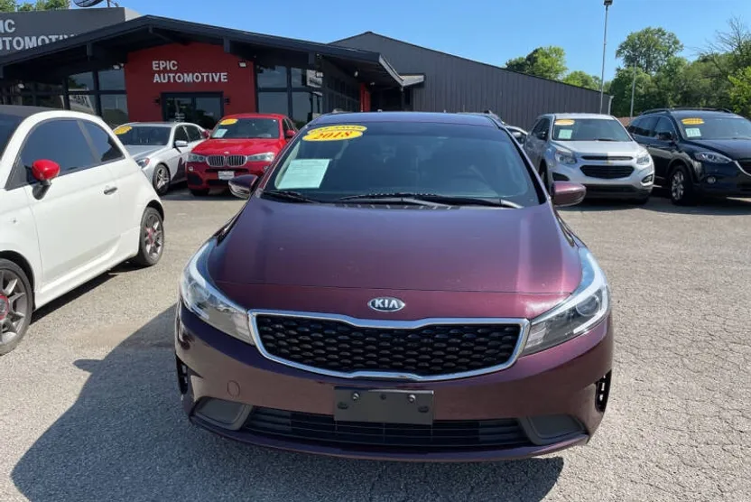 2018 Kia Forte LX S EX photo 1