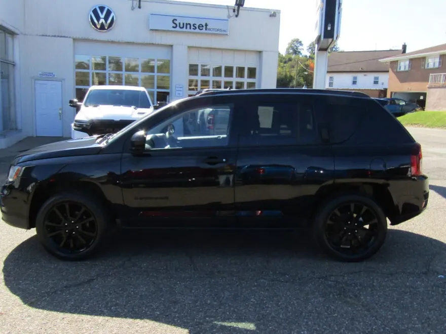 2015 Jeep Compass Sport photo 1