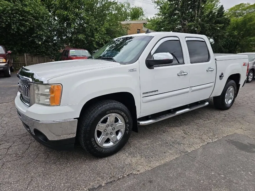 2010 Gmc Sierra 1500 SLT photo 1