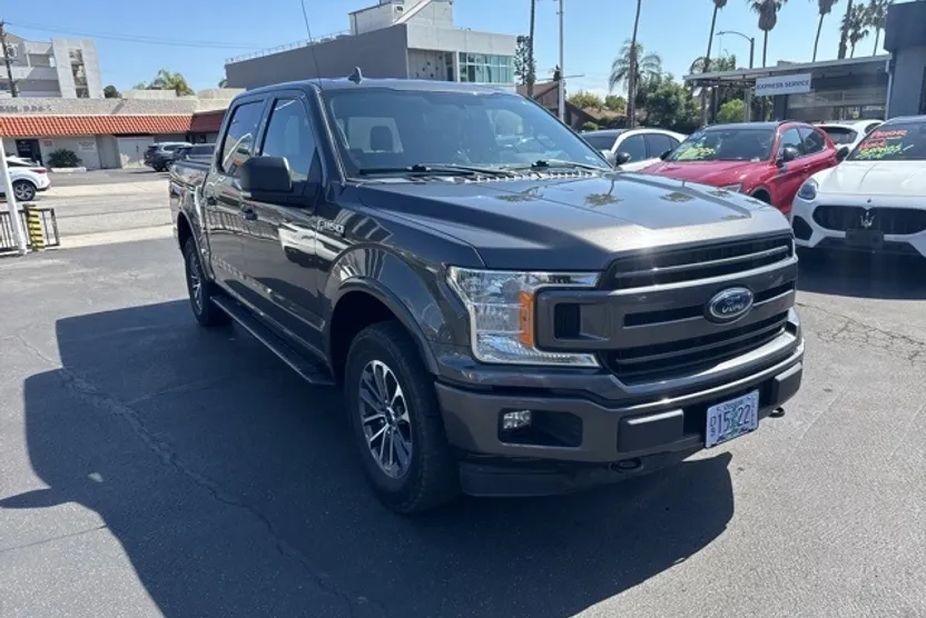 2018 Ford F-150 XLT photo 1