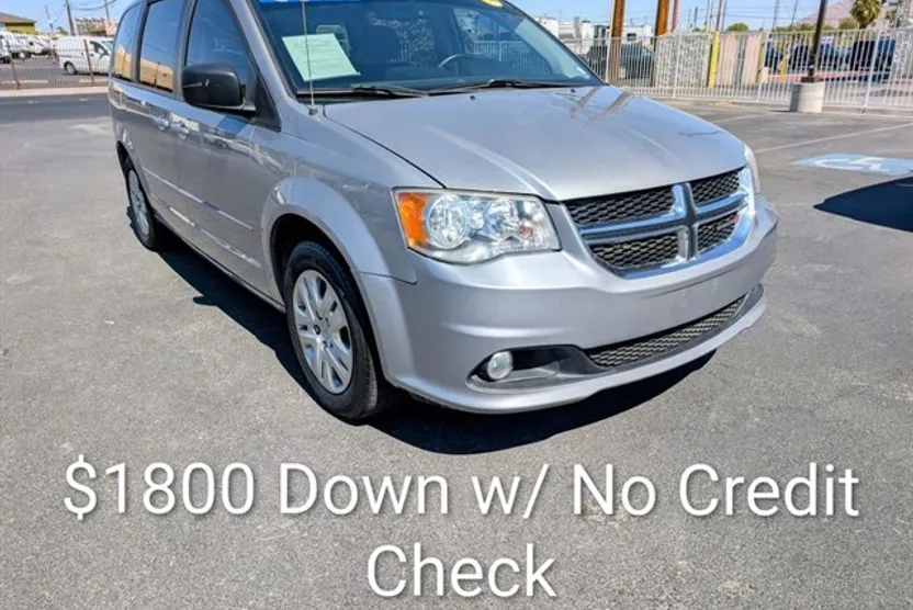 2016 Dodge Grand Caravan SE photo 1
