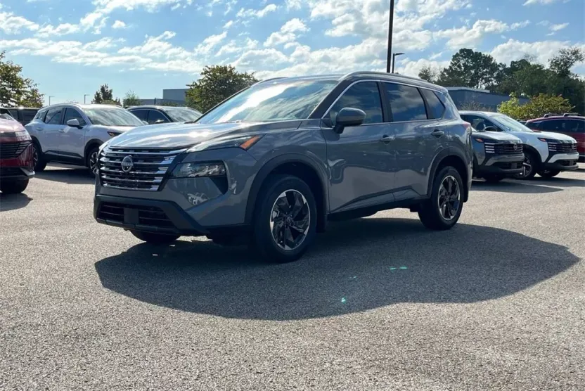 2026 Nissan Rogue SV photo 1