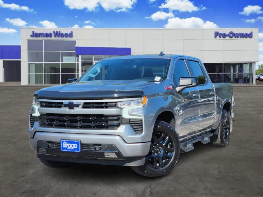2023 Chevrolet Silverado 1500 RST photo 1