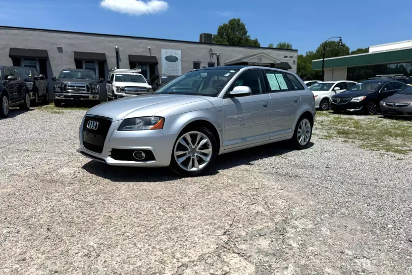 2013 Audi A3 2.0T Premium S line photo 1