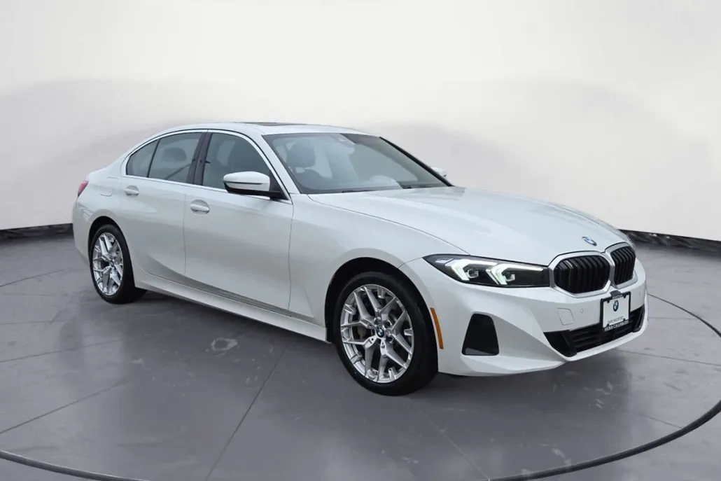 2025 Bmw 330i xDrive Sedan photo 1