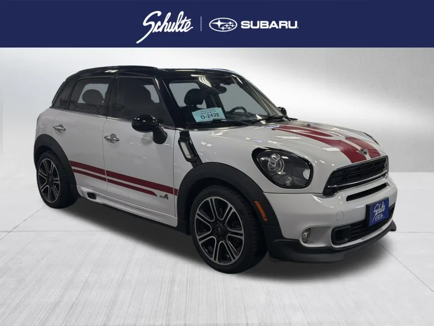 2016 Mini Countryman S ALL4 photo 1