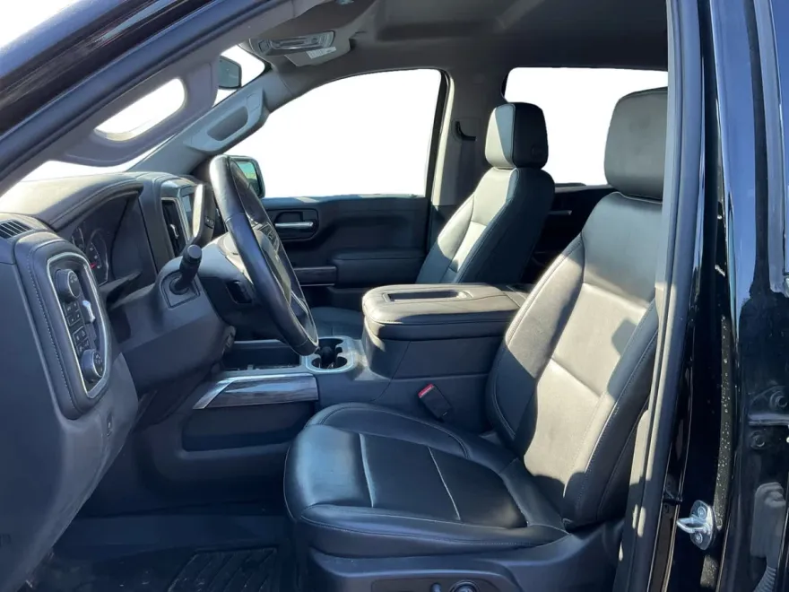 2022 Chevrolet Silverado 1500 LTZ photo 1