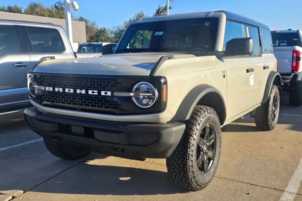 2025 Ford Bronco Big Bend photo 1