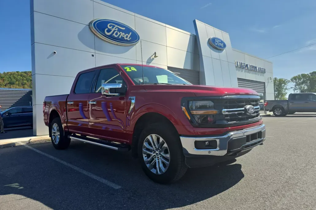 2024 Ford F-150 XLT photo 1