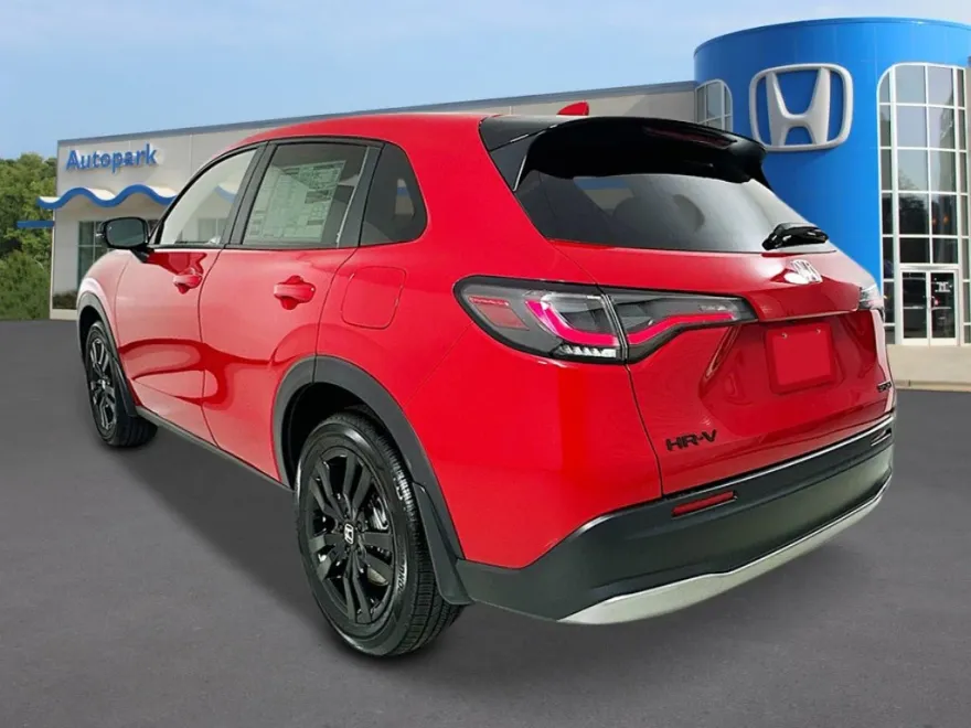 2026 Honda HR-V Sport photo 1