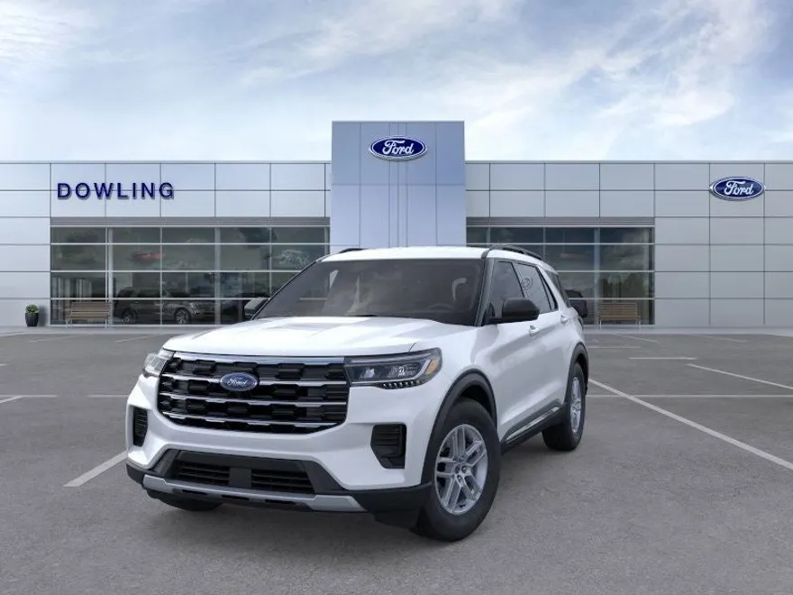 2025 Ford Explorer photo 1