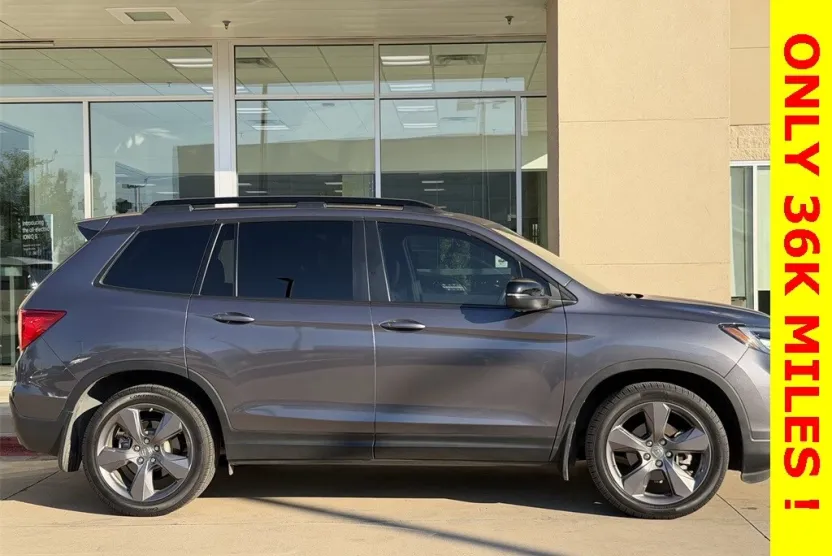 2021 Honda Passport Touring photo 1