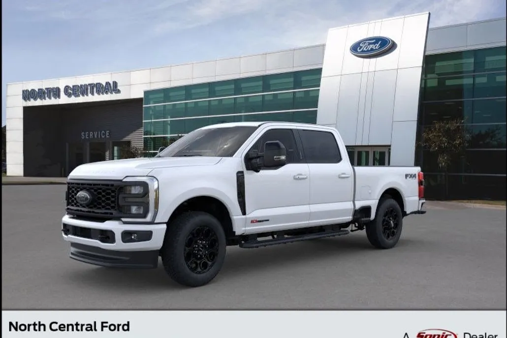 2025 Ford F-250 Lariat photo 1