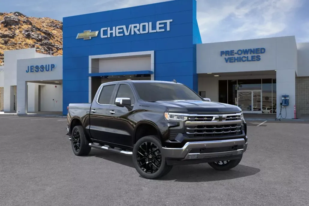2026 Chevrolet Silverado 1500 LTZ photo 1