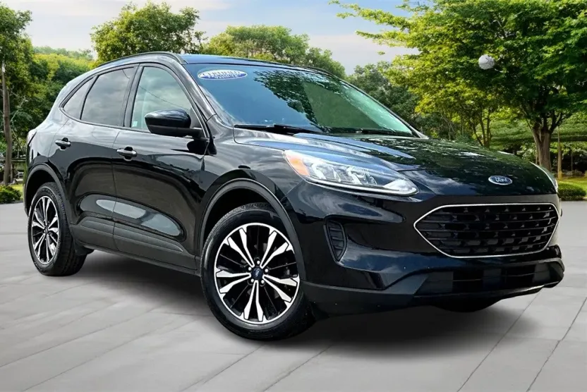 2022 Ford Escape SE photo 1