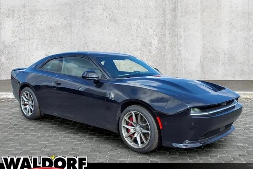 2025 Dodge Charger Scat Pack photo 1