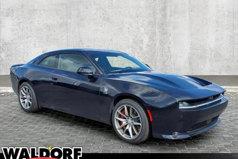 2025 Dodge Charger Scat Pack photo 1