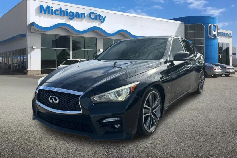 2015 Infiniti Q50 Premium photo 1
