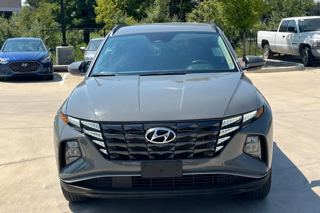 2024 Hyundai Tucson SEL photo 1