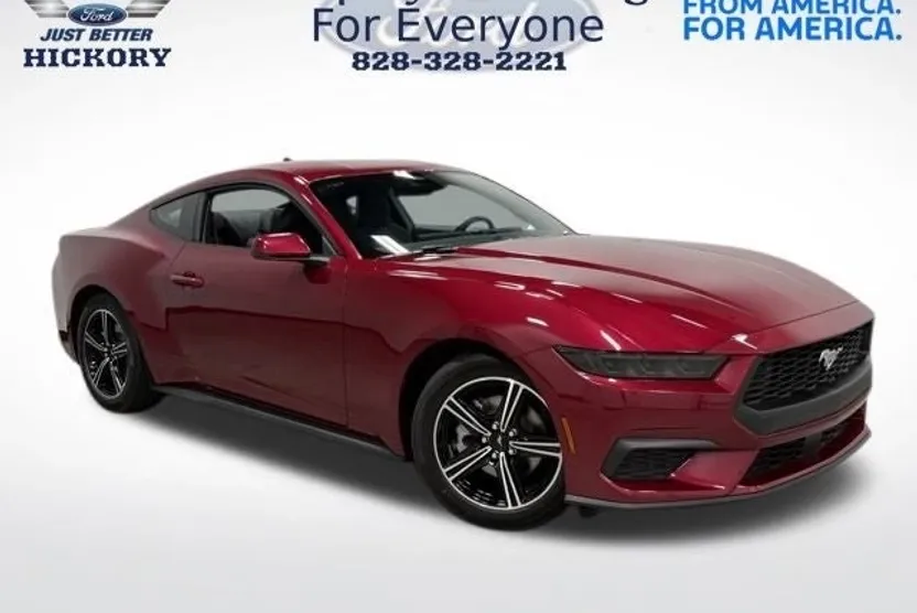 2025 Ford Mustang EcoBoost photo 1