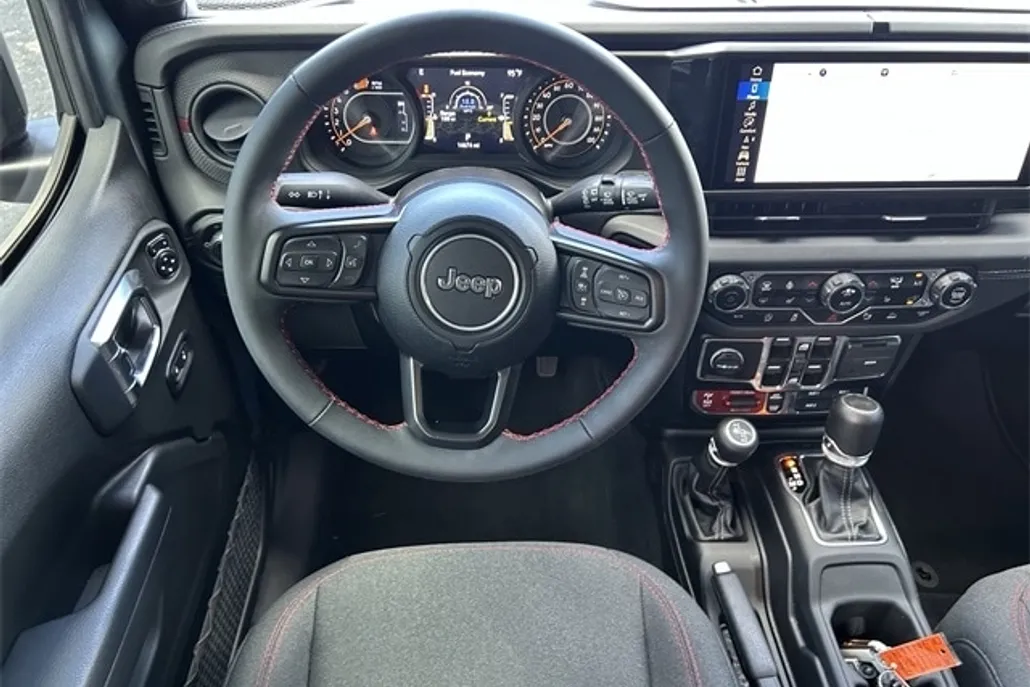 2024 Jeep Wrangler Rubicon photo 1