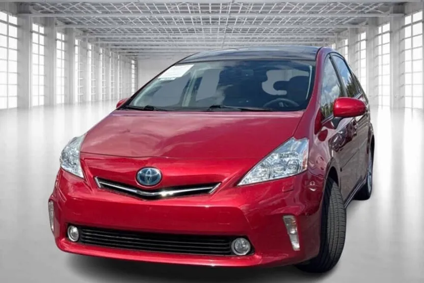 2012 Toyota Prius V Five photo 1