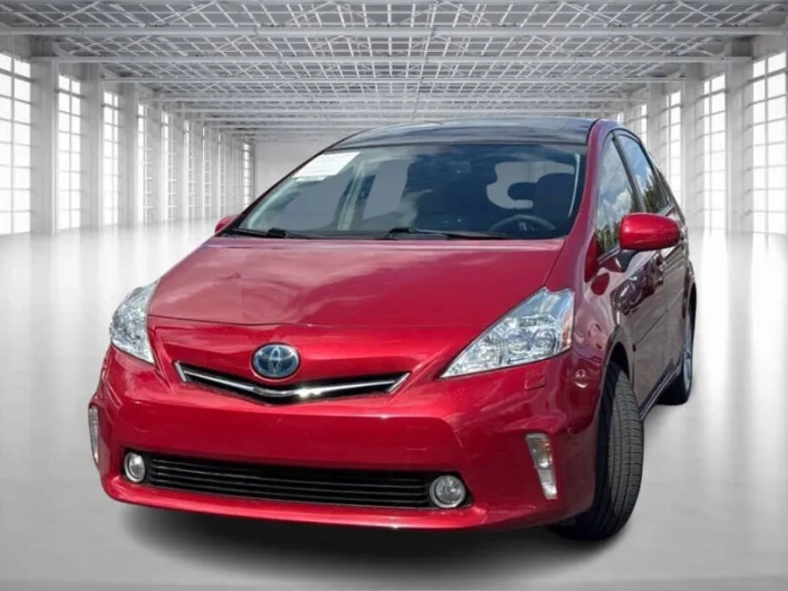 2012 Toyota Prius V Five photo 1