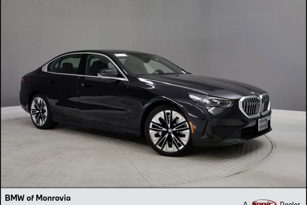 2025 Bmw 530i photo 1
