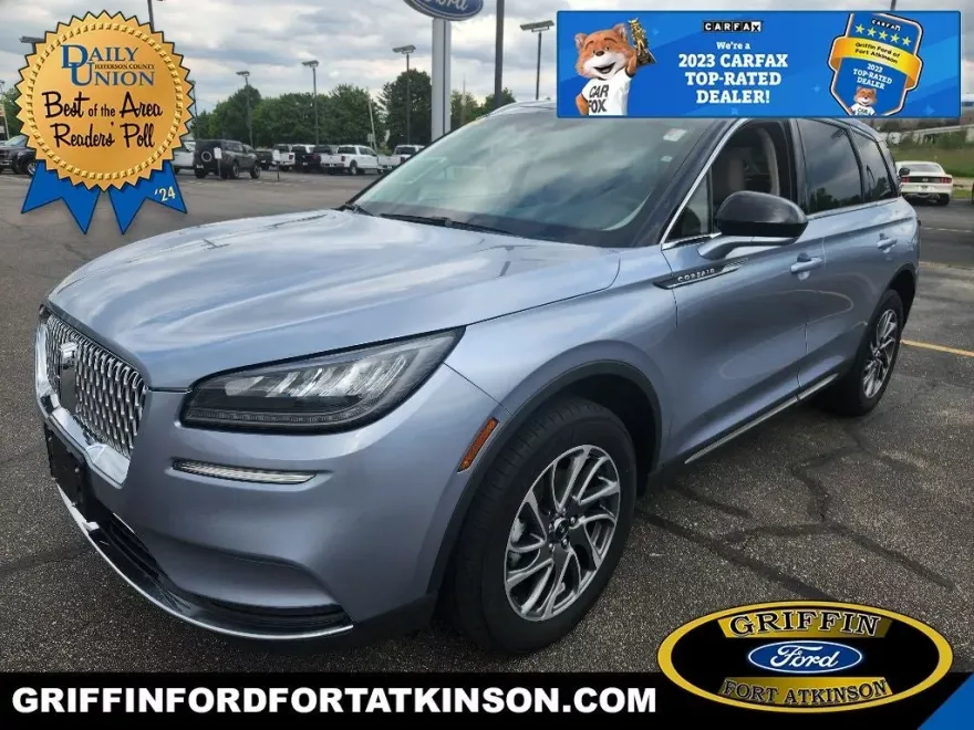 2022 Lincoln Corsair Standard photo 1