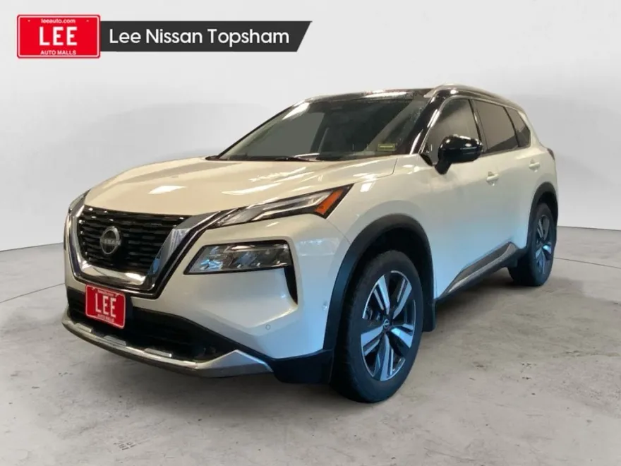 2022 Nissan Rogue Platinum photo 1