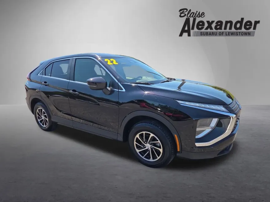 2022 Mitsubishi Eclipse Cross ES photo 1