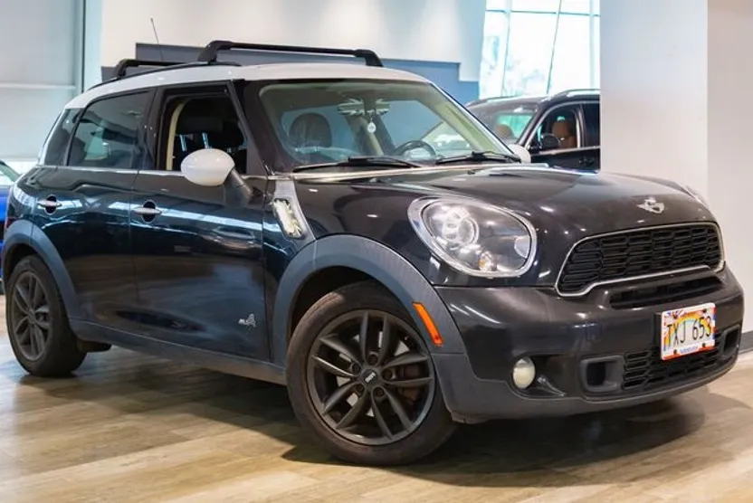2012 Mini Countryman S ALL4 photo 1