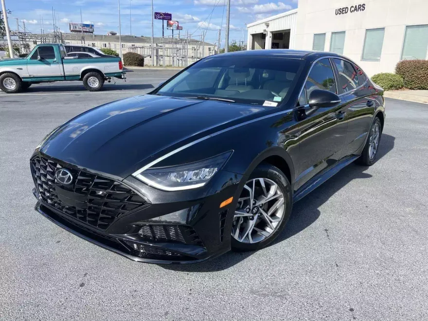 2021 Hyundai Sonata SEL photo 1