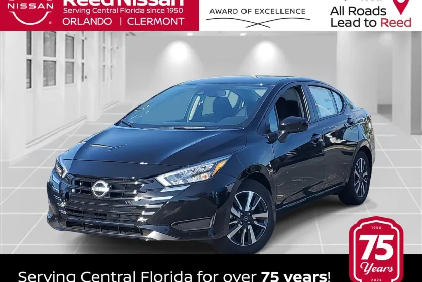 2025 Nissan Versa SV photo 1