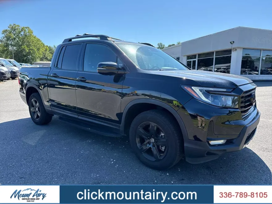 2022 Honda Ridgeline Black Edition photo 1