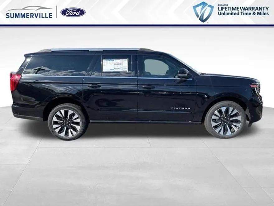 2025 Ford Expedition MAX Platinum photo 1