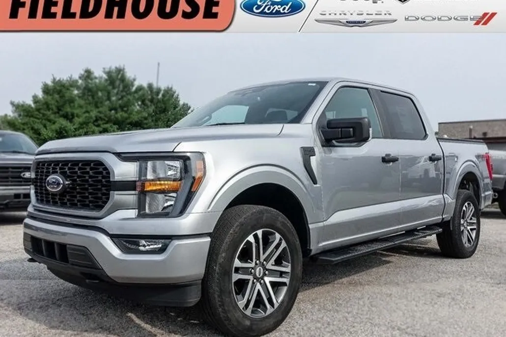 2023 Ford F-150 XL photo 1