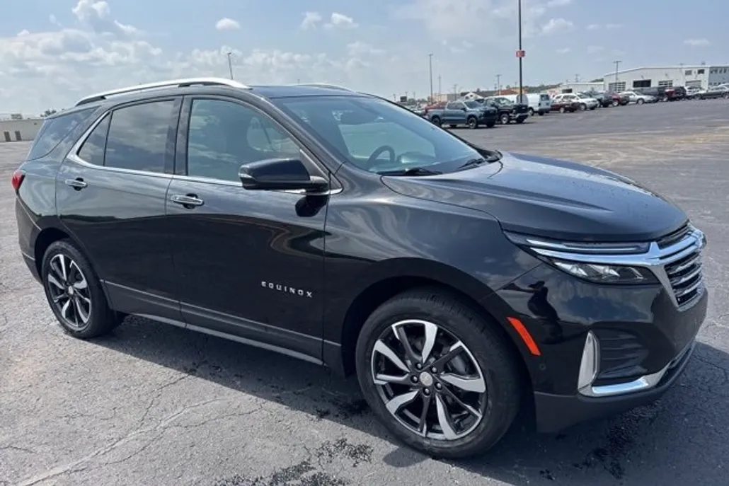 2023 Chevrolet Equinox Premier photo 1