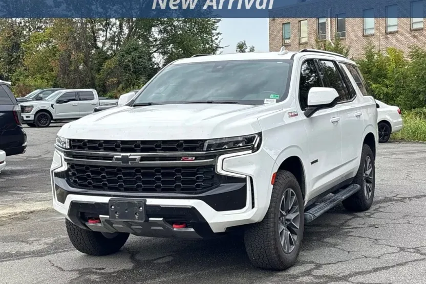 2021 Chevrolet Tahoe Z71 photo 1