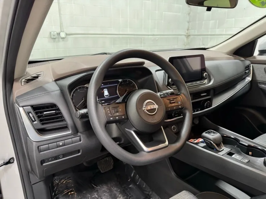 2023 Nissan Rogue SV AWD photo 19